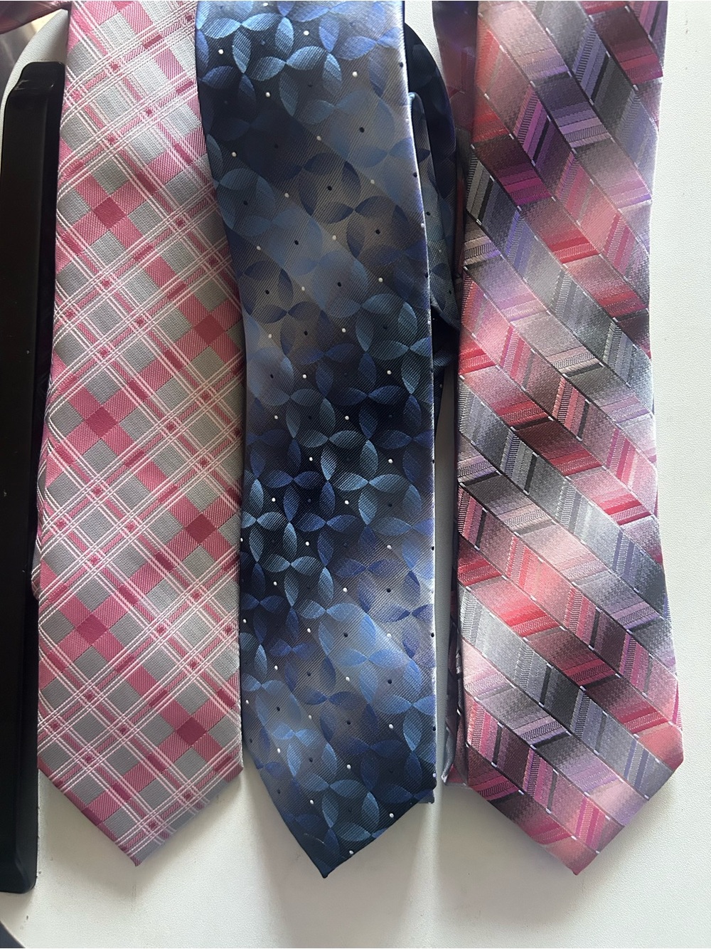 Van Heusen Pink and Blue Patterned Men's Tie Trio